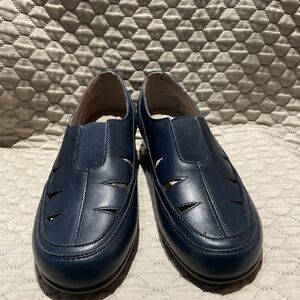 Easy Spirit Women's Dark Blue Loafers